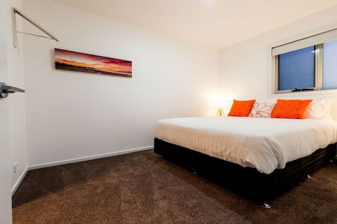 Ulverstone River Edge Apartments - Lightning Ridge Tourism 7