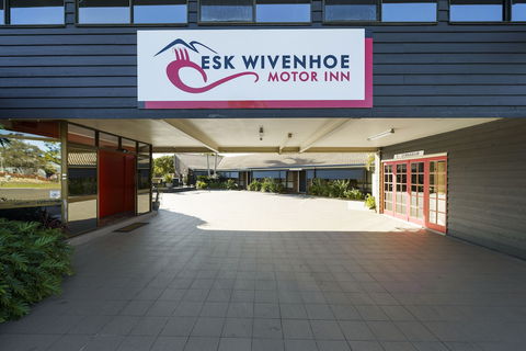 Esk Wivenhoe Motor Inn - Lightning Ridge Tourism 6