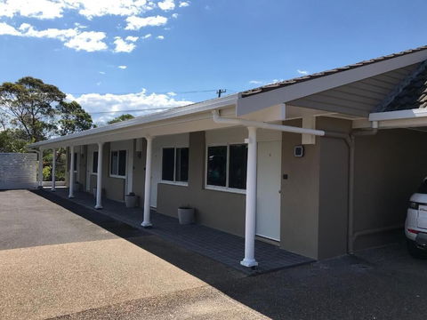 Ulladulla Motel - Lightning Ridge Tourism 1