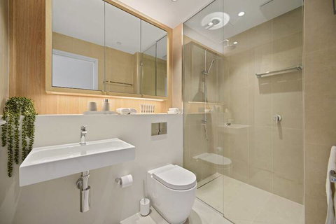 New Contemporary Apartment Near Macquarie Centre - Lightning Ridge Tourism 4