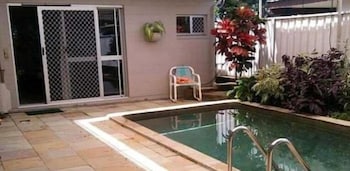 La Casa De Playa - Lightning Ridge Tourism 1