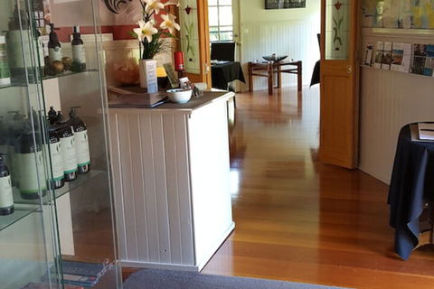 Venus Escapes Guesthouse - Lightning Ridge Tourism 6
