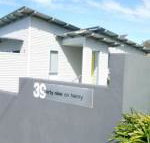 Stylish Holiday Unit - Lightning Ridge Tourism