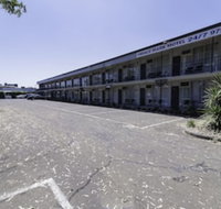 The Prince Mark Motor Inn - Lightning Ridge Tourism