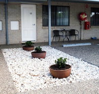 Oakey Motor Inn - Lightning Ridge Tourism