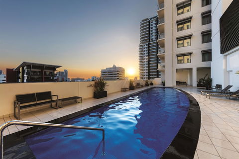 Oaks Darwin Elan Hotel - Lightning Ridge Tourism 5