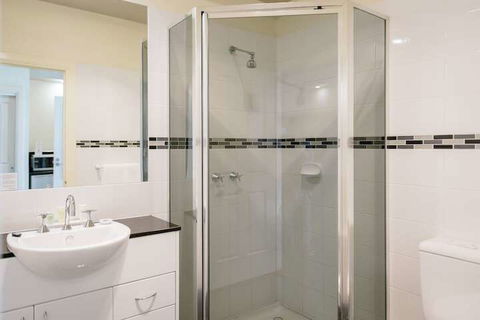 Fairways Resort - Lightning Ridge Tourism 4
