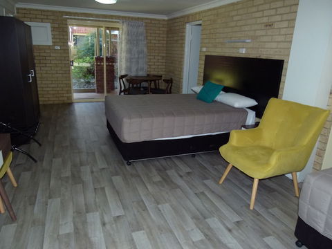 Lismore Wilson Motel - Lightning Ridge Tourism 5