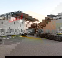 Route 66 Motor Inn - Lightning Ridge Tourism