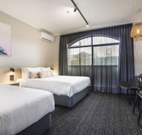Nightcap at Springwood Hotel - Lightning Ridge Tourism