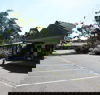 Melaleuca Lodge - Lightning Ridge Tourism