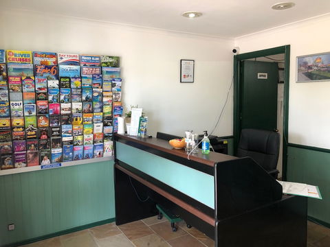 McNevins Loganholme Motel - Lightning Ridge Tourism 5