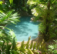 Palm Cove Tropic Apartments - Lightning Ridge Tourism
