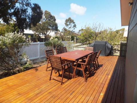TERRIFIC On TAMARA CRESCENT - Lightning Ridge Tourism 4