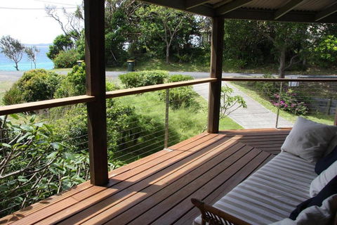 FAR SHORE - Lightning Ridge Tourism 3