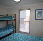 1 Naiad Court Lowset family home with swimming pool  covered deck. Pet friendly - Lightning Ridge Tourism