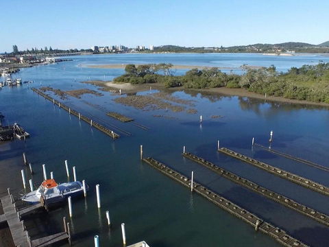 Fairholme 8 Perfect Lakefront Position - Lightning Ridge Tourism 4