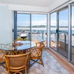 Fairholme 8 Perfect Lakefront Position - Lightning Ridge Tourism 0