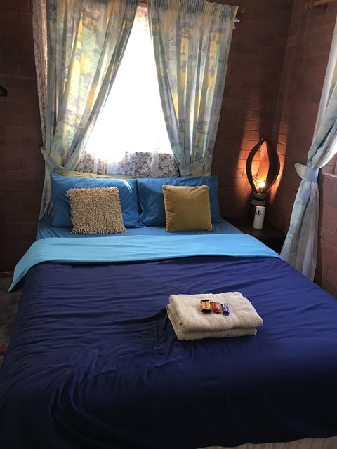 XYL Seaside Homestay - Lightning Ridge Tourism 4