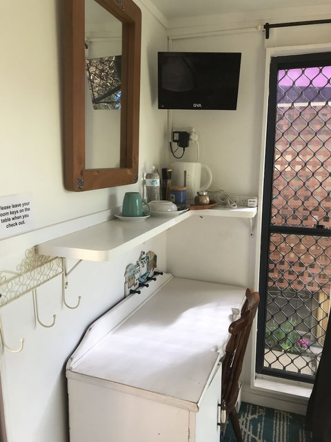 XYL Seaside Homestay - Lightning Ridge Tourism 6