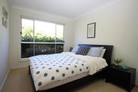 MAGIC BEACH HOUSE PET FRIENDLY - Lightning Ridge Tourism 3