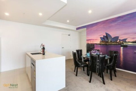 Modern, Spacious Apt@liverpool With Incredible Views - Lightning Ridge Tourism 0