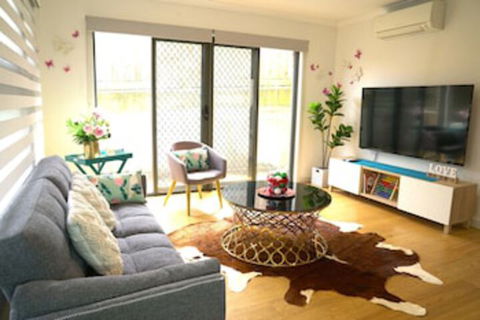 A Cozy 3BRM House At Doncaster - Lightning Ridge Tourism 0