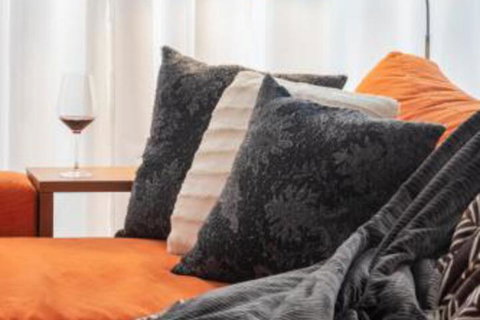ULTRA SPACIOUS STYLISH HOME In PRESTONS SYDNEY - Lightning Ridge Tourism 6