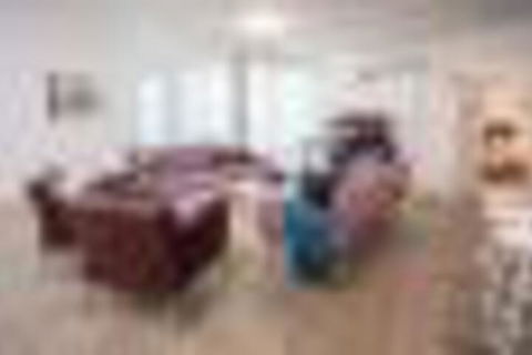 Mod 2 Bed Large Bris City Car Park WIFI Netflix  - Lightning Ridge Tourism 4