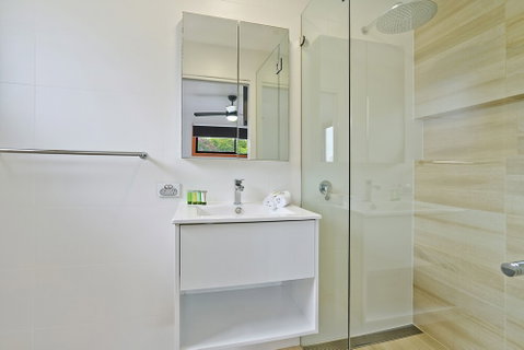 Newcastle Short Stay Apartments - Glebe Road Adamstown - Lightning Ridge Tourism 2