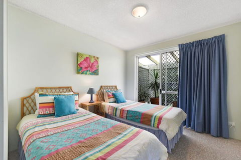Ocean Shores 2 - 2/60-64 Peregian Esplanade - Lightning Ridge Tourism 4