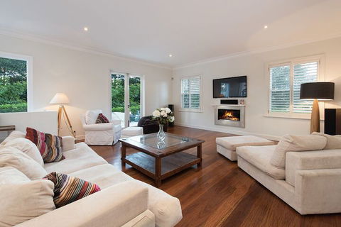 Vaucluse Manor H327 - Lightning Ridge Tourism 2