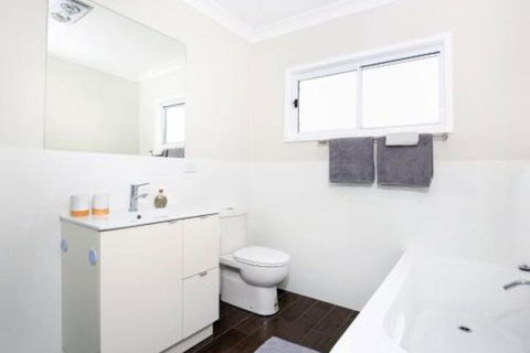 Fairways 10 Mins To Hyams Beach - Lightning Ridge Tourism 5