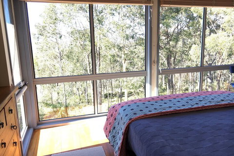 The Retreat Lodge - Lightning Ridge Tourism 3