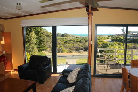 Gabbadah Beach House - Lightning Ridge Tourism 2