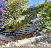 Beacon Cottage - Lightning Ridge Tourism