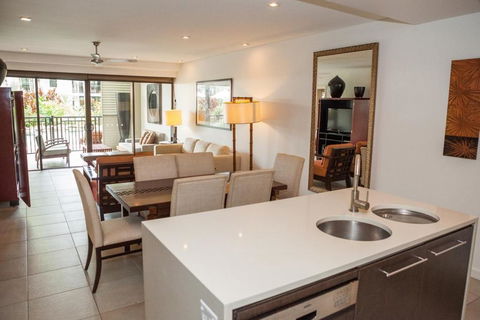 160 SEA TEMPLE SWIMOUT APT - Lightning Ridge Tourism 1