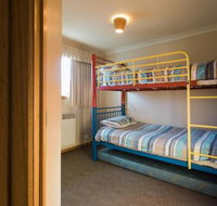 Arthur Riverfront  Sea Lodge Upstream - Lightning Ridge Tourism