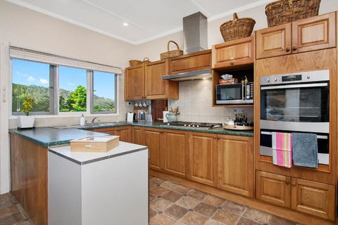 GOWAN ROSS COTTAGE - Lightning Ridge Tourism 3