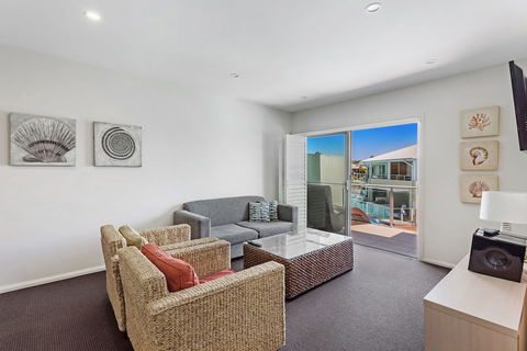 Pacific Blue Apartment 244 / 265 Sandy Point Rd - Lightning Ridge Tourism 6
