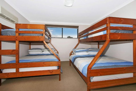 Cypress Townhouse 21 Mulwala - Lightning Ridge Tourism 3