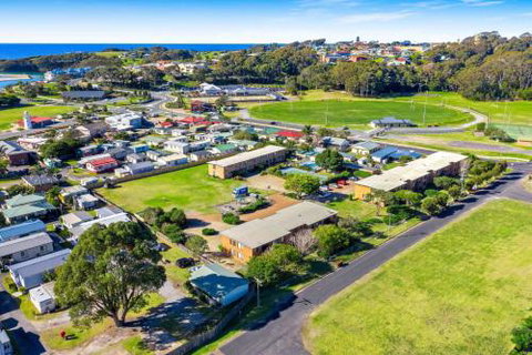 Apollo Unit 31 - Lightning Ridge Tourism 5