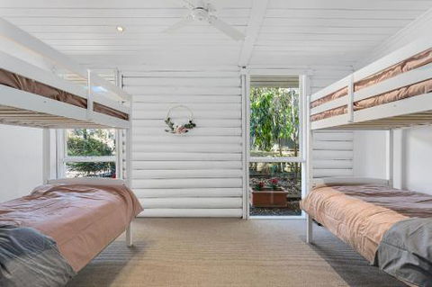 MARTHA COTTAGE Mt. MARTHA - Lightning Ridge Tourism 2