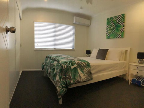 Fairway To Heaven - Lightning Ridge Tourism 1