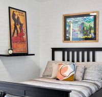 Soho Chic Apartment - Lightning Ridge Tourism