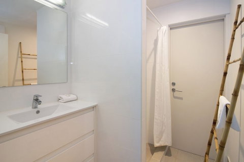 Pegasus Apartments - Lightning Ridge Tourism 5