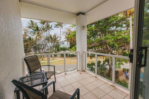 The Boutique Collection On The Beach 321 Luxury Apartment - Lightning Ridge Tourism 0