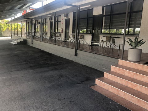 Darra Motel And Conference Centre - Lightning Ridge Tourism 3