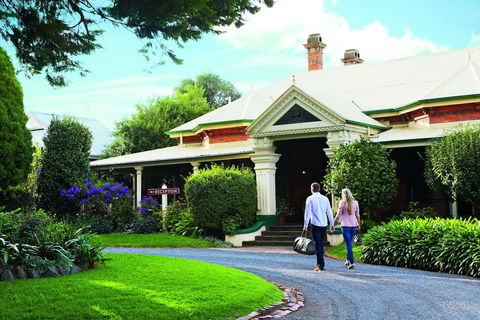 Vacy Hall Toowoomba's Grand Boutique Hotel - Lightning Ridge Tourism 0
