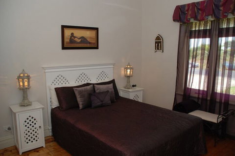 Pelican Sands Bed & Breakfast - Lightning Ridge Tourism 6